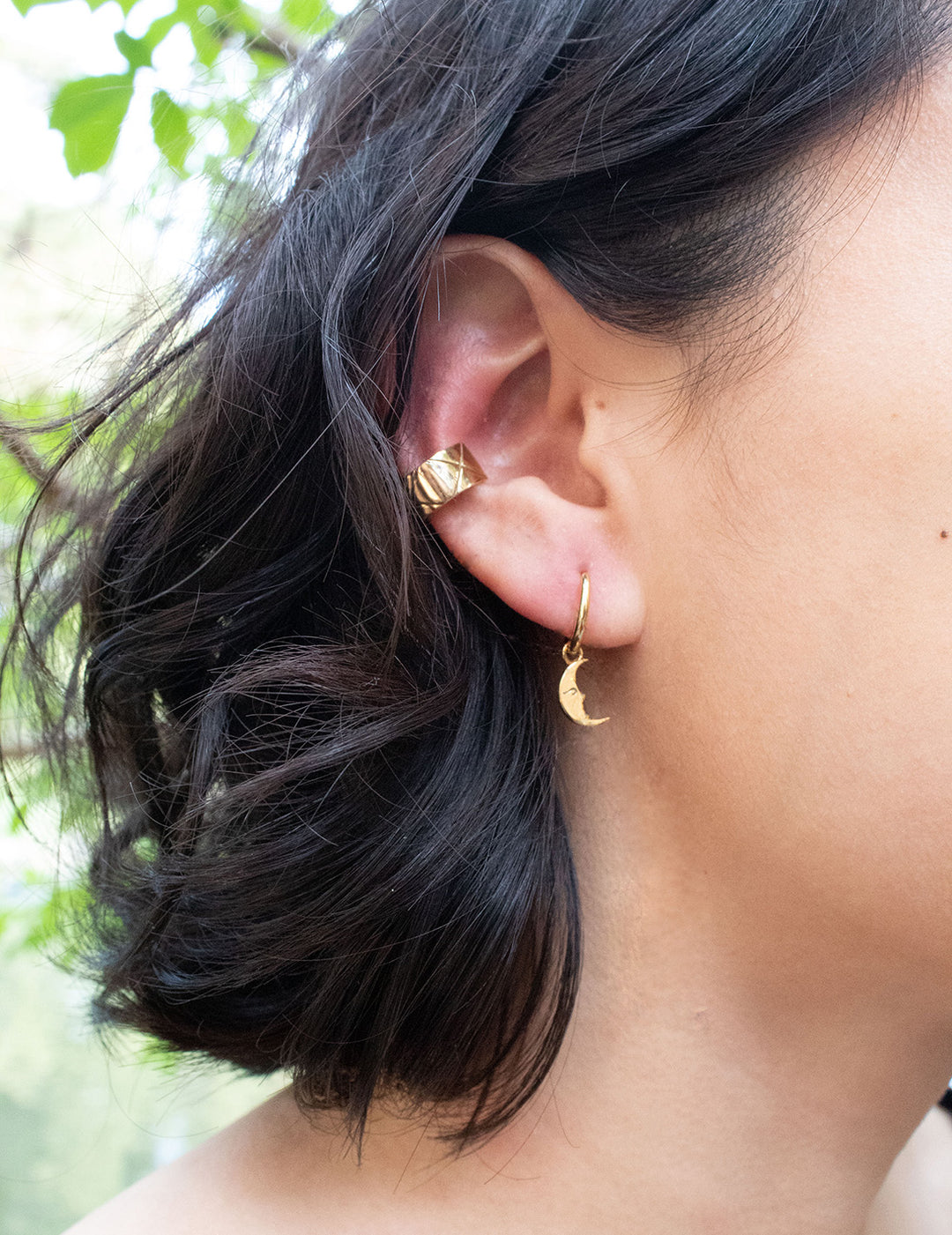 Gold Xoey Ear Cuff